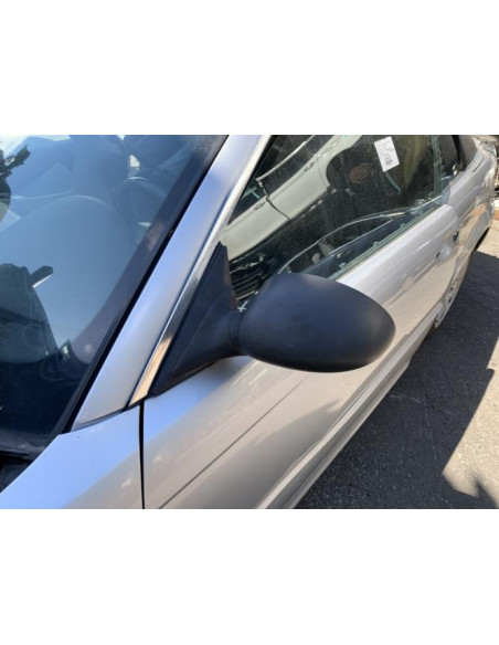 Eclairage de plafonnier BMW SERIE 3 E46 CABRIO PHASE 1 Essence