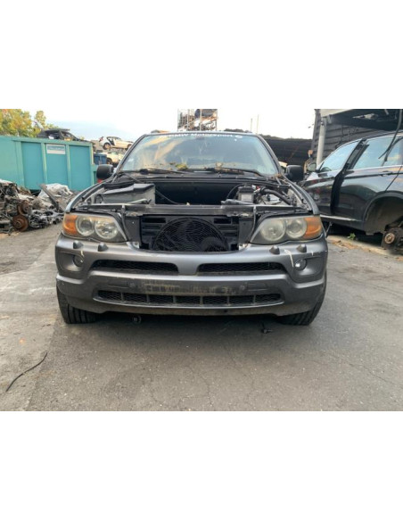 Pare boue avant droit BMW X5 E53 Diesel