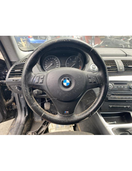 Grille de calandre gauche BMW SERIE 1 E81 Diesel
