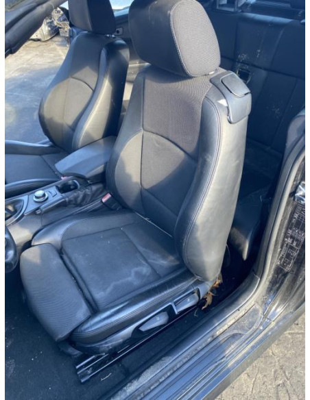 Batterie BMW SERIE 1 E88 CABRIO Essence