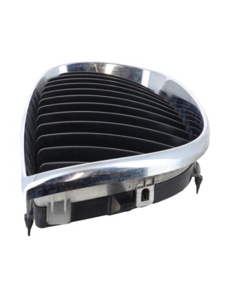 Grille de calandre droite BMW SERIE 1 E87 PHASE 1 Essence