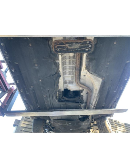 Fusee arriere gauche BMW SERIE 1 F20 PHASE 1 Diesel