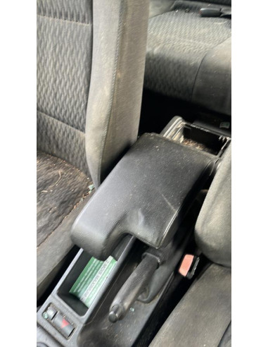Cache moteur  BMW SERIE 3 E46 PHASE 1 Diesel