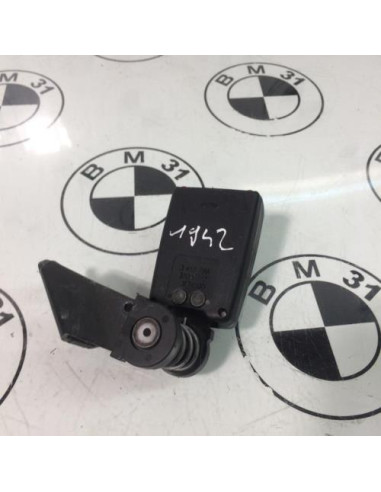 Attache ceinture arriere droit BMW X3 E83 PHASE 1 Diesel