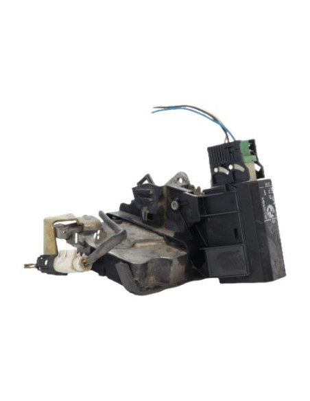 Serrure arriere gauche BMW SERIE 7 E38 Diesel