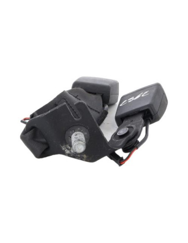 Attache ceinture arriere centrale BMW SERIE 1 F40 Essence