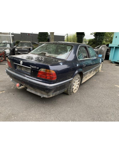 Poignee interieur avant droit BMW SERIE 7 E38 Diesel