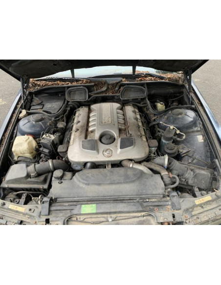 Poignee porte avant droit BMW SERIE 7 E38 Diesel