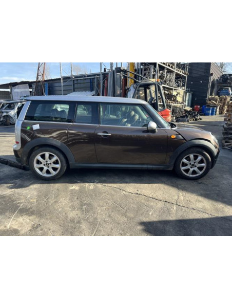 Extension d'aile arriere droit MINI MINI 2 R55 CLUBMAN PHASE 1 BREAK Essence