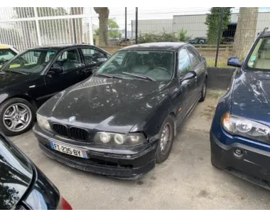 Poignee interieur avant droit BMW SERIE 5 E39 PHASE 1 Diesel