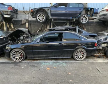 Custode arriere droit BMW SERIE 3 E46 COUPE PHASE 2 Diesel