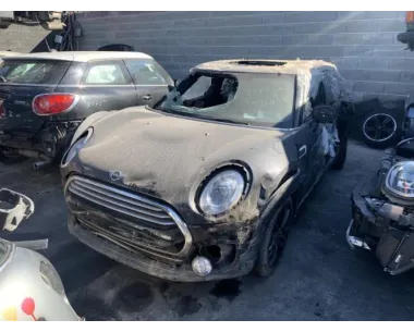 Volant MINI MINI 3 F54 CLUBMAN PHASE 1 BREAK Essence