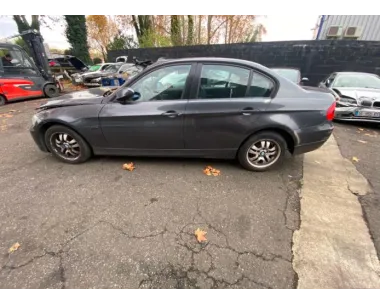 Ceinture arriere gauche BMW SERIE 3 E90 PHASE 1 Essence