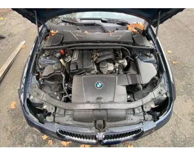 Verin de capot BMW SERIE 3 E90 PHASE 1 Essence