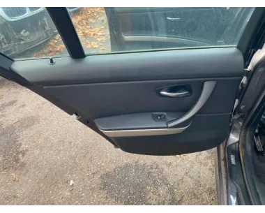 Garniture porte avant droite BMW SERIE 3 E90 PHASE 1 Diesel