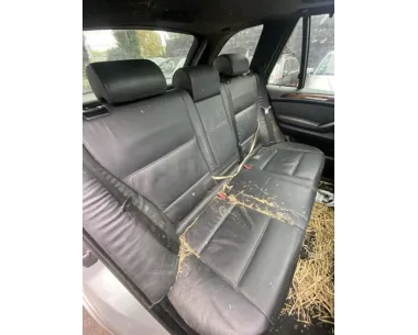Poignee d'ouverture de capot BMW X5 E53 Diesel