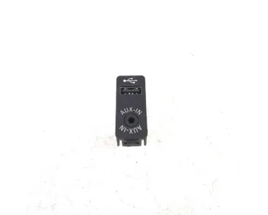Prise port USB BMW SERIE 1 F20 PHASE 1 
