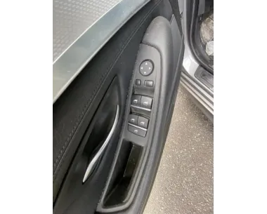 Poignee porte coffre BMW SERIE 5 F11 TOURING PHASE 1 BREAK Diesel