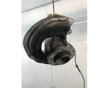 Fusee avant gauche BMW SERIE 1 F21 PHASE 2 